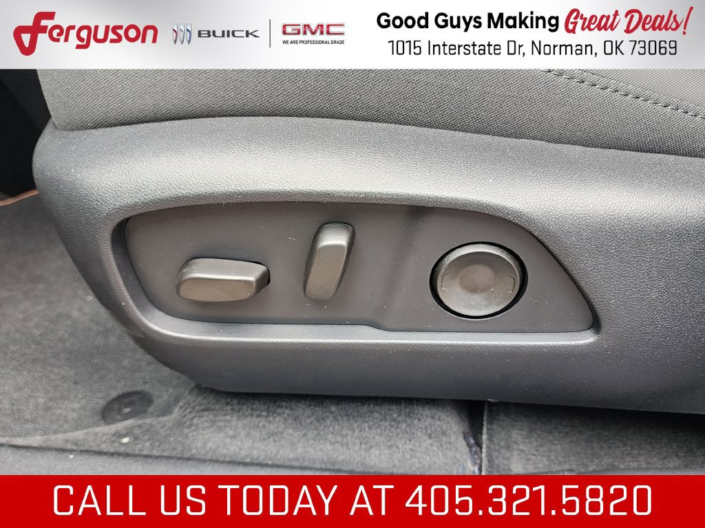 New 2027 GMC Terrain AT4 w/ Convenience Package III AWD/4WD image 17