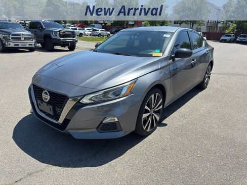 Used 2020 Nissan Altima 2.5 SR AWD/4WD image 1