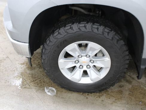 Used 2025 Chevrolet Silverado 1500 LT w/ Work Truck Package image 36