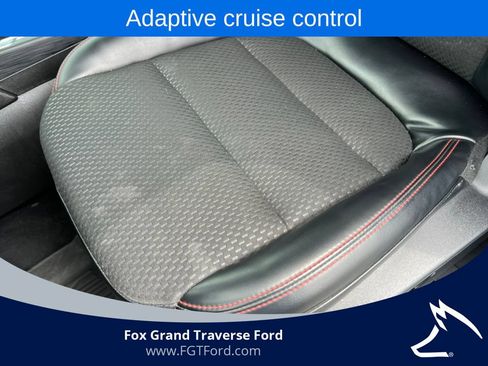 Certified 2024 Ford Escape ST-Line w/ Tech Pack #1 AWD/4WD image 10