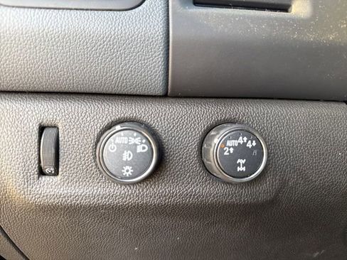 Used 2021 Chevrolet Colorado Z71 w/ Z71 Midnight Edition image 29