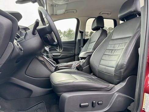 Used 2014 Ford Escape Titanium image 27