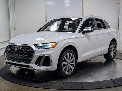 Used 2023 Audi SQ5 Premium Plus w/ Premium Plus Package AWD/4WD image 4