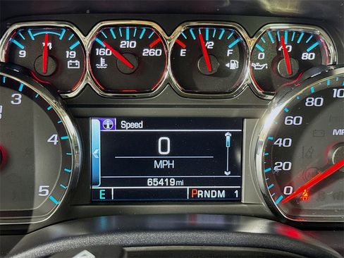 Used 2015 Chevrolet Silverado 3500 High Country image 36