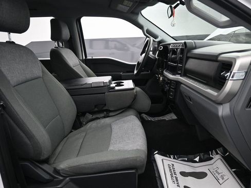 Used 2024 Ford F350 XLT image 41