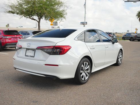 Used 2023 Honda Civic LX image 5