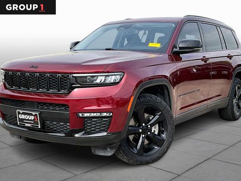 Used 2023 Jeep Grand Cherokee L Limited w/ Black Appearance Package AWD/4WD image 1