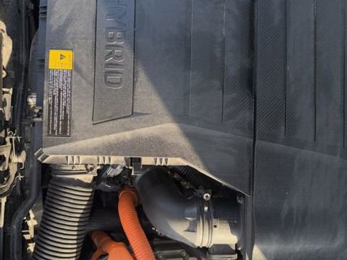 Used 2022 Hyundai Ioniq SE image 29