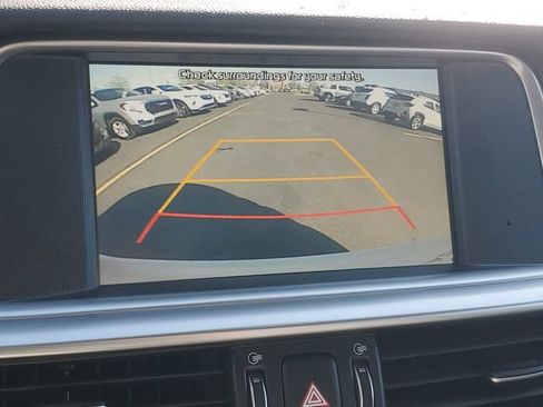 Used 2019 Kia Optima S FWD image 24