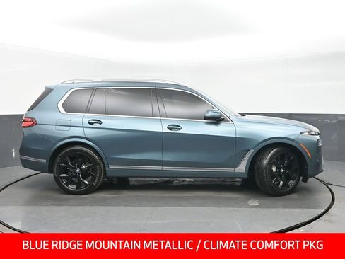 Used 2023 BMW X7 xDrive40i w/ Premium Package AWD/4WD image 2
