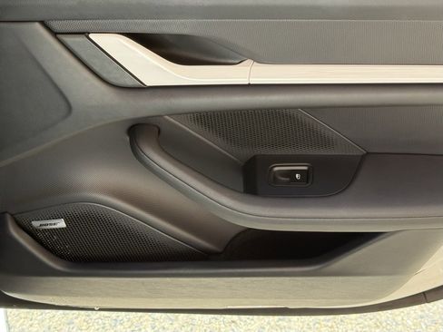 Certified 2024 Porsche Taycan image 24