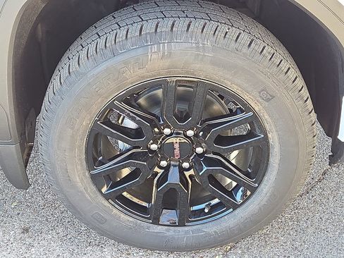 New 2026 GMC Sierra 1500 Pro w/ Graphite Edition image 6