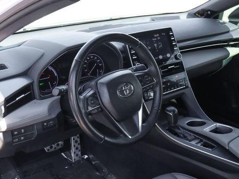 Used 2020 Toyota Avalon XSE FWD image 20