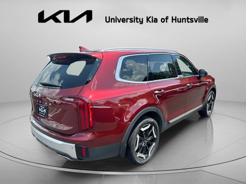 Used 2024 Kia Telluride S w/ S Sunroof Package FWD image 8