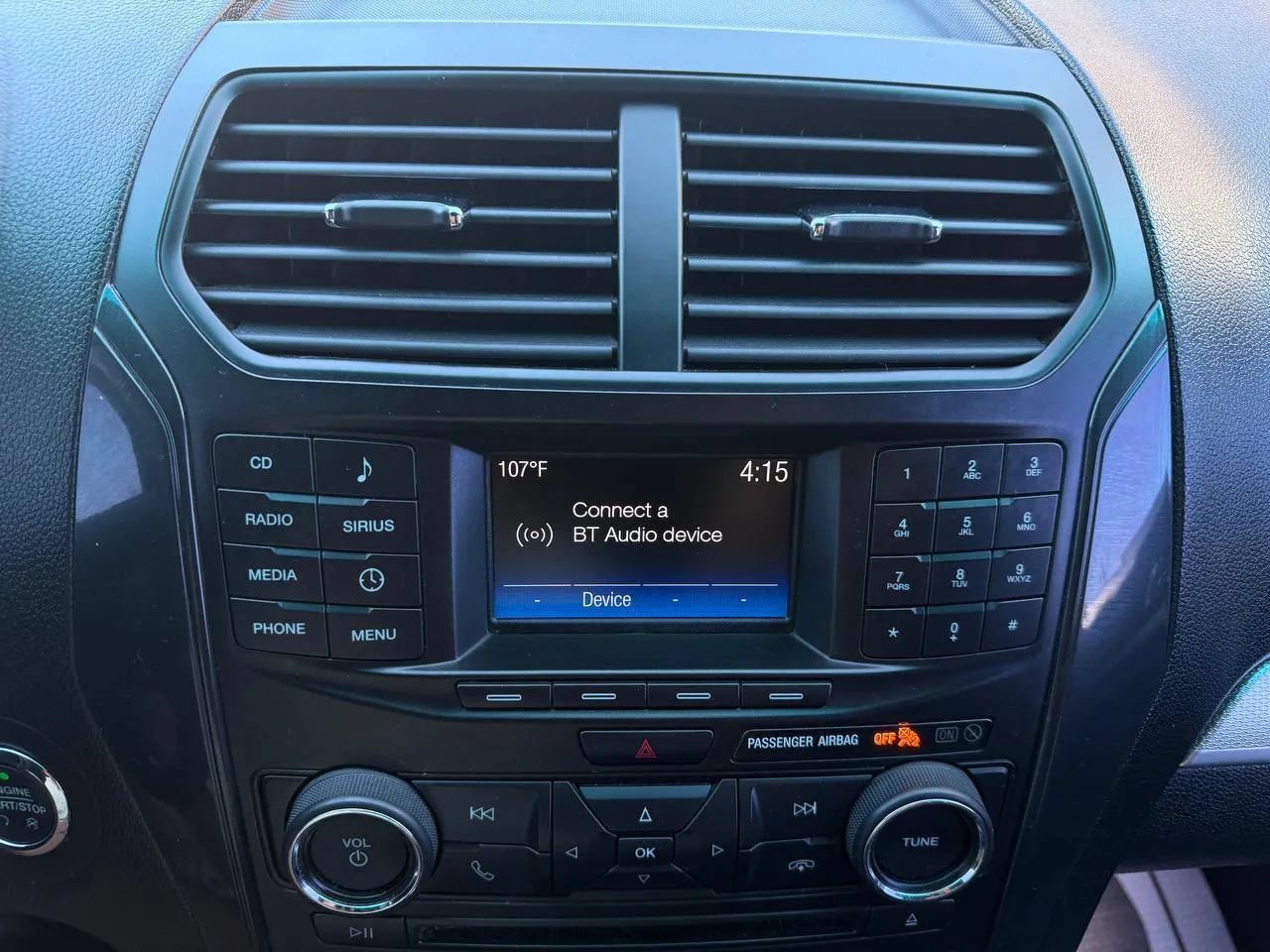 Used 2017 Ford Explorer XLT FWD image 55