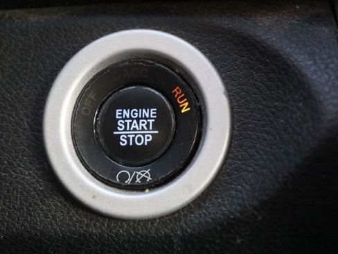 Used 2018 RAM 2500 Power Wagon w/ Leather & Luxury Group image 11