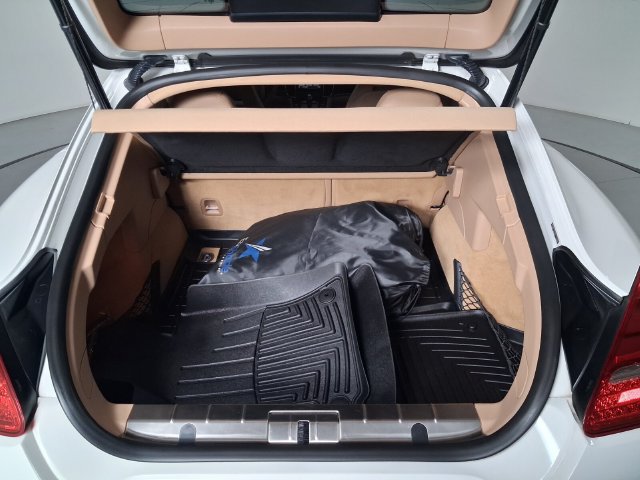 Used 2012 Porsche Panamera 4 image 14