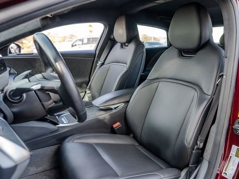 Used 2024 Lucid Air Pure image 18