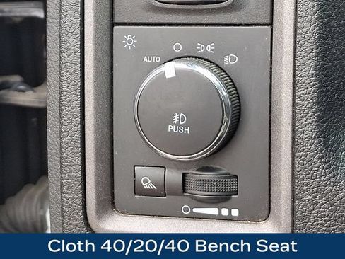 Used 2018 RAM 1500 Express w/ Express Value Package AWD/4WD image 9