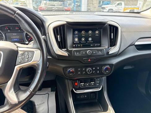 Used 2019 GMC Terrain SLE w/ Driver Convenience Package AWD/4WD image 17