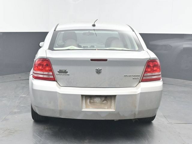 Used 2010 Dodge Avenger SXT FWD image 4