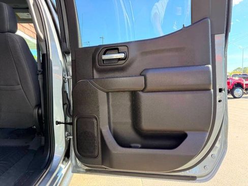 Used 2024 Chevrolet Silverado 1500 Custom Trail Boss image 33