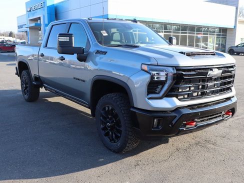 New 2026 Chevrolet Silverado 3500 LT w/ Trail Boss Package image 2