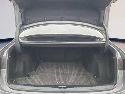 Used 2016 Lexus IS 200t RWD image 20