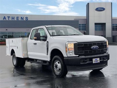 New 2025 Ford F350 XL image 21