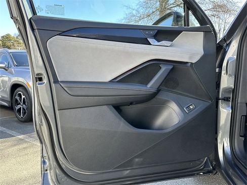 New 2026 Volkswagen Tiguan SE R-Line image 14