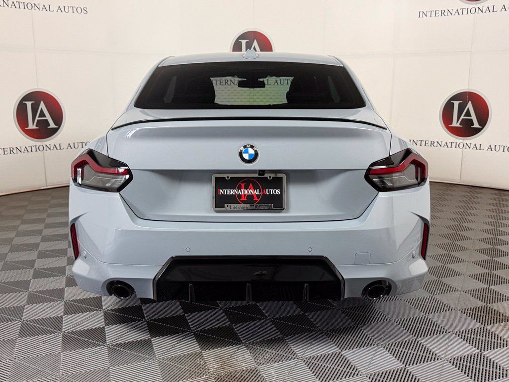 Used 2025 BMW 230i xDrive Coupe w/ M Sport Package AWD/4WD image 8