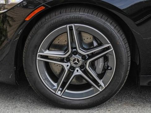 New 2025 Mercedes-Benz S 580 4MATIC Sedan image 11