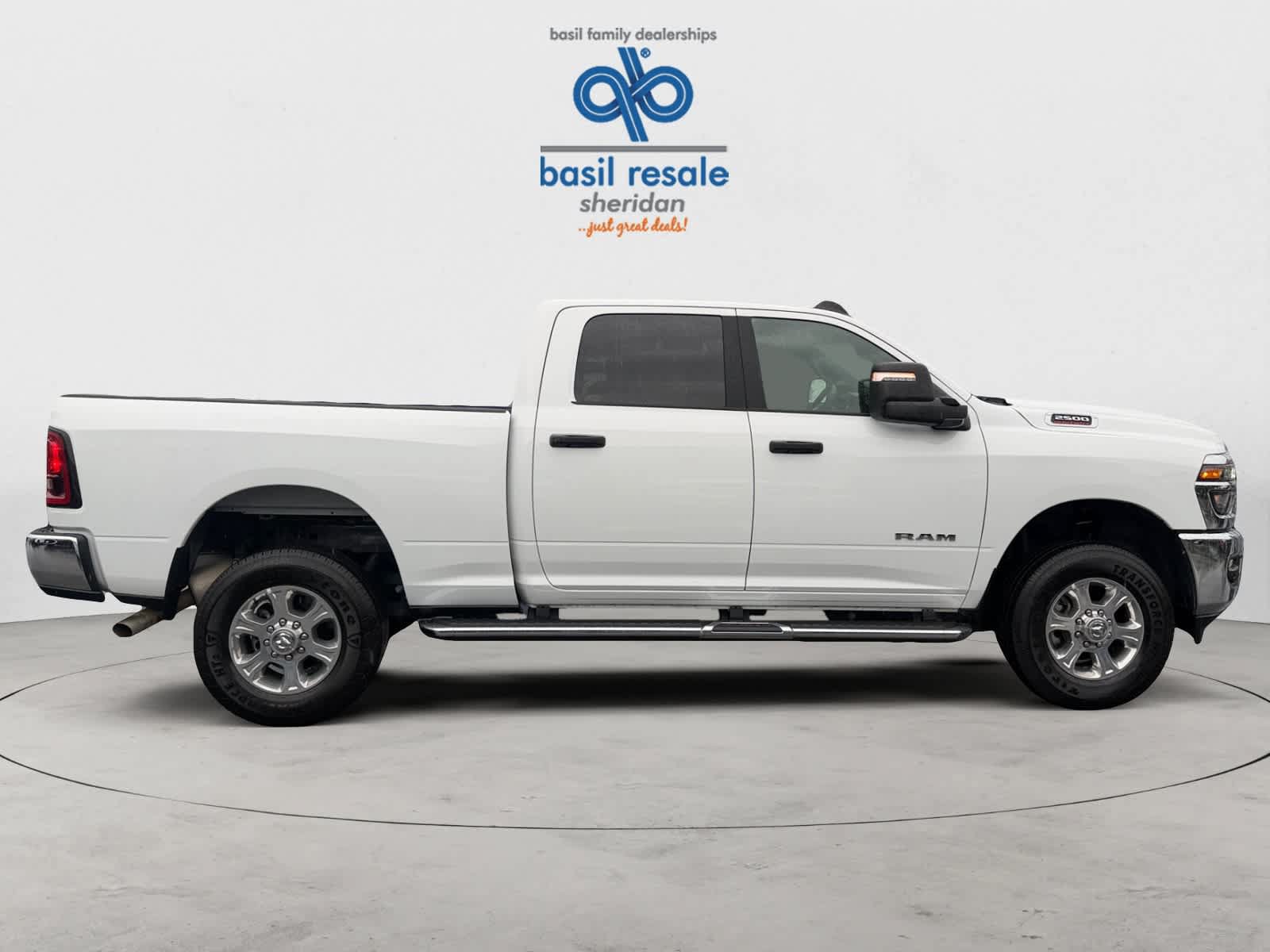 Used 2026 RAM 2500 Big Horn AWD/4WD image 8
