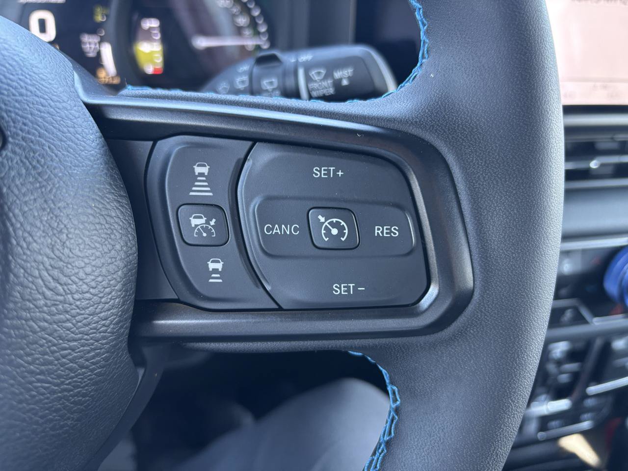 Used 2024 Jeep Wrangler Unlimited Rubicon 4xe AWD/4WD image 19