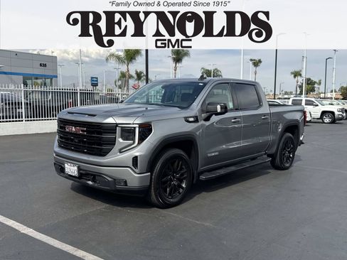 Used 2023 GMC Sierra 1500 Elevation w/ Elevation Premium Package RWD image 1