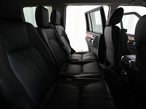 Used 2016 Land Rover LR4 HSE Silver Edition image 34