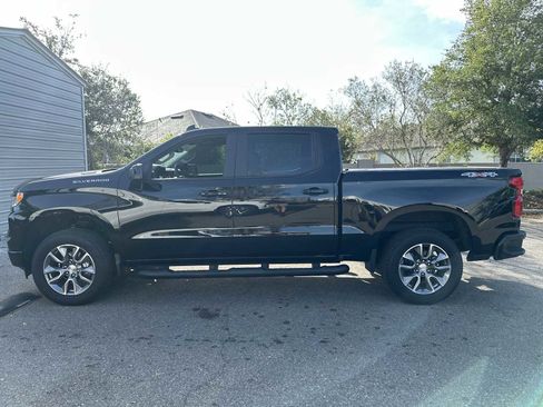 Used 2025 Chevrolet Silverado 1500 RST image 3
