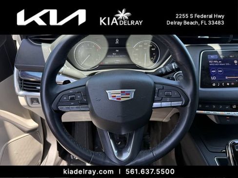 Used 2020 Cadillac XT4 Luxury FWD image 29