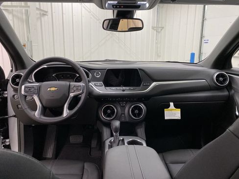 Used 2022 Chevrolet Blazer LT w/ Midnight/Sport Edition AWD/4WD image 10