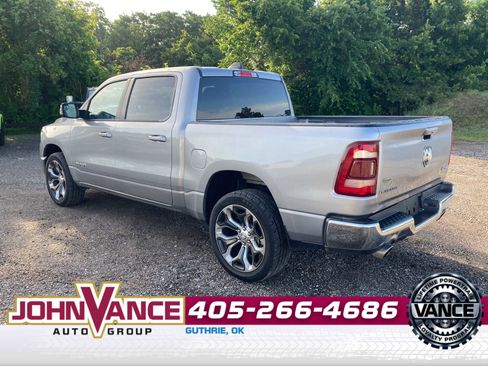 Used 2024 RAM 1500 Laramie AWD/4WD image 5