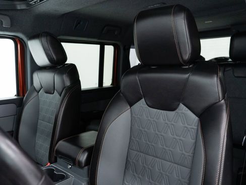 Used 2025 INEOS Grenadier AWD/4WD image 16