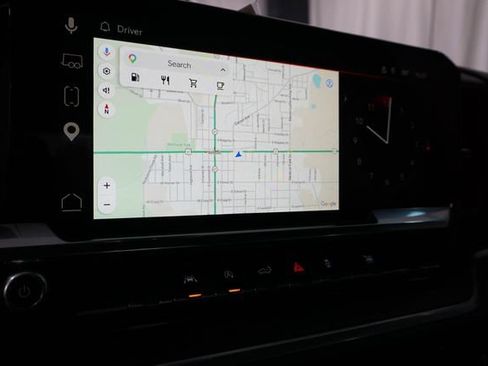 Used 2025 GMC Sierra 1500 SLT RWD image 17
