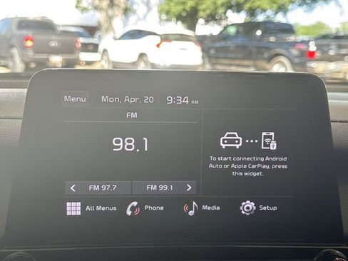 Used 2024 Kia Forte LXS FWD image 13