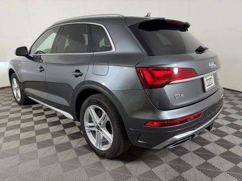Used 2025 Audi Q5 e Premium Plus w/ Premium Plus Package AWD/4WD image 3