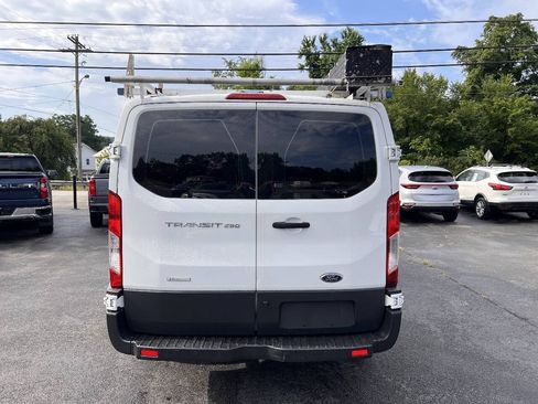 Used 2015 Ford Transit 250 130 Low Roof RWD image 6