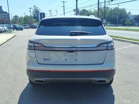 Certified 2023 Lincoln Nautilus AWD w/ Premium Package image 5