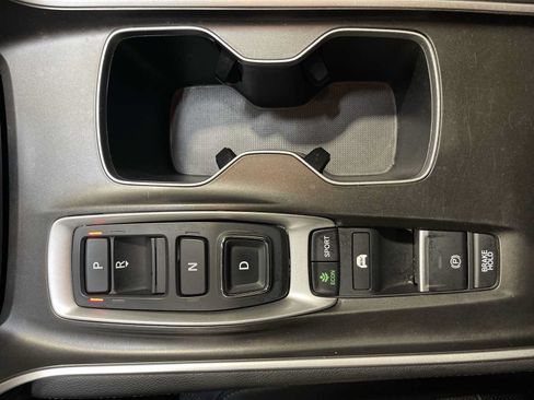 Used 2022 Honda Accord Touring image 17