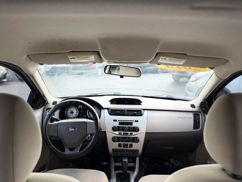 Used 2010 Ford Focus S FWD image 23
