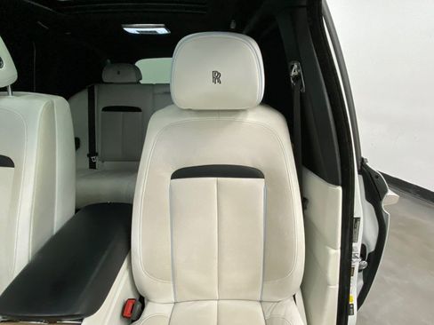 Used 2019 Rolls-Royce Cullinan AWD/4WD image 15