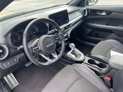 Used 2023 Kia Forte GT-Line FWD image 7
